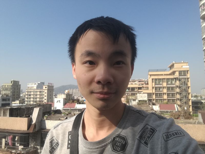 文件:Ck大头照1.jpg